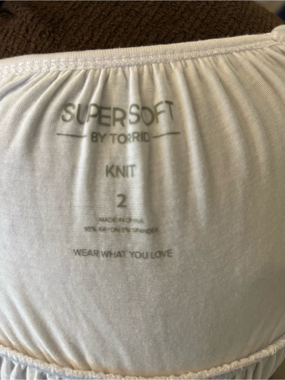 NWOT Torrid White Top - Size 2X - Picture 4 of 7